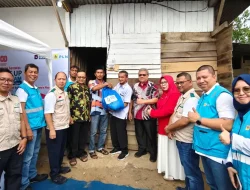 PLN Gelar Program Light Up The Dream 2025, 121 Warga Sumbar Kini Nikmati Listrik
